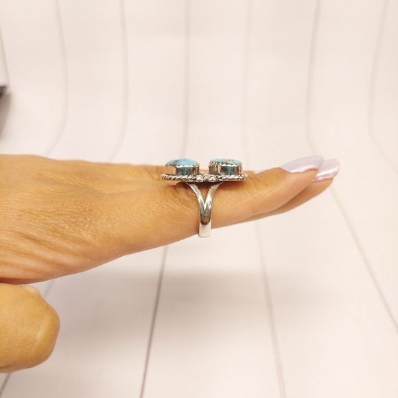 Size 7 All natural turquoise ring - Picture 9 of 11